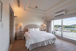 Palasia Hotel Palau