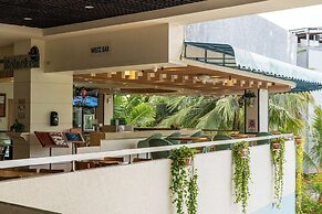 Palasia Hotel Palau