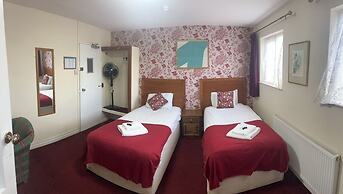 The Rose and Crown Hotel