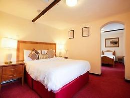The Rose and Crown Hotel