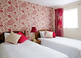 The Rose and Crown Hotel