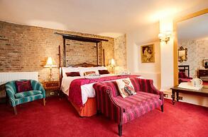 The Rose and Crown Hotel