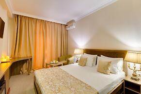 Park Hotel Vnukovo - Kartmazovo