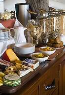 Sango Wildlife Lodge