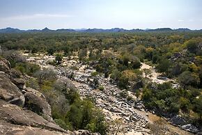 Sango Wildlife Lodge