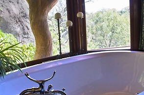 Sango Wildlife Lodge