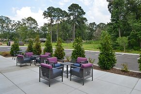 Holiday Inn Express & Suites Bryant - Benton Area by IHG