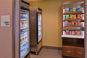 Holiday Inn Express & Suites Bryant - Benton Area by IHG