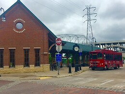 Reserve by Nashville Vacations