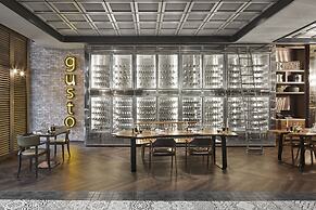 TITANIC Chaussee Berlin