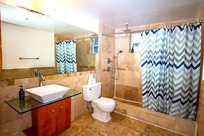 Hispaniola Apartments Part of the Oasis Casita Collection