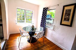 L'Etoile Apartments Part of the Oasis Casita Collection