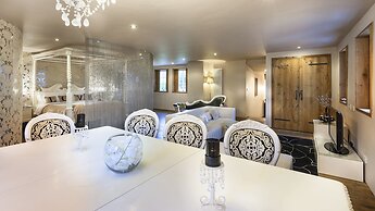 Glenskirlie House & Castle