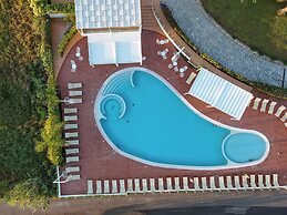 Luzia Agriresort