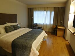 Dazzler by Wyndham Asuncion