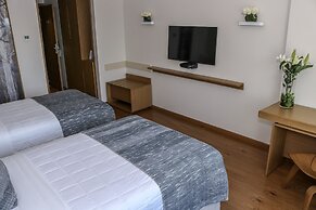 Dazzler by Wyndham Asuncion