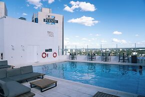 Dazzler by Wyndham Asuncion