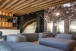 Dazzler by Wyndham Asuncion