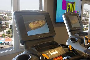 Dazzler by Wyndham Asuncion