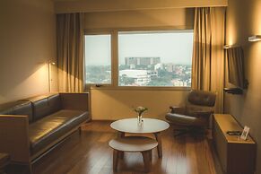 Dazzler by Wyndham Asuncion