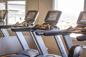 Dazzler by Wyndham Asuncion