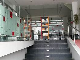Amaris Hotel Panglima Polim 2