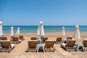 Esperides Beach Hotel Apartments