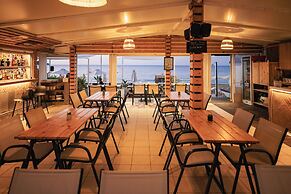 Esperides Beach Hotel Apartments