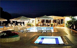 Esperides Beach Hotel Apartments