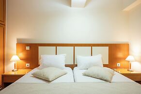 Esperides Beach Hotel Apartments