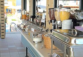 Esperides Beach Hotel Apartments