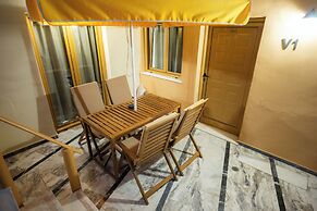 Esperides Beach Hotel Apartments