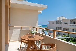 Esperides Beach Hotel Apartments