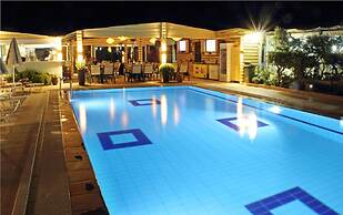 Esperides Beach Hotel Apartments