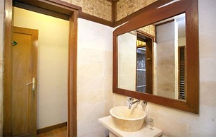 Kampung Sumber Alam Garut Powered by Archipelago