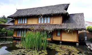 Kampung Sumber Alam Garut Powered by Archipelago