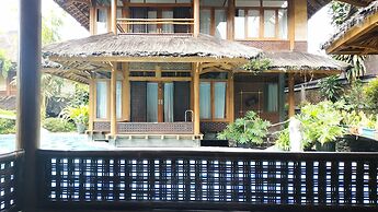 Kampung Sumber Alam Garut Powered by Archipelago