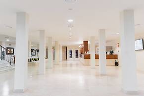 Minura Hotel Cala Galdana & Apartamentos