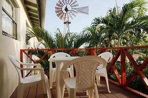 Hersher Studios & Apartments