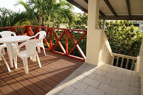 Hersher Studios & Apartments