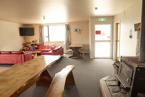 Dusky Lodge - Hostel