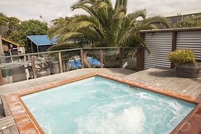 Dusky Lodge - Hostel