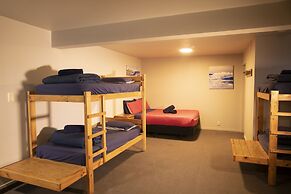 Dusky Lodge - Hostel