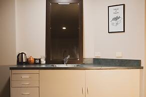 Dusky Lodge - Hostel