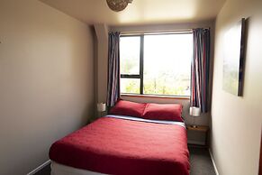 Dusky Lodge - Hostel