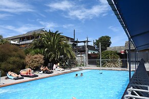 Dusky Lodge - Hostel