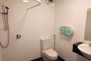 Dusky Lodge - Hostel