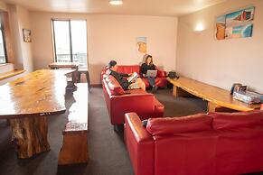 Dusky Lodge - Hostel