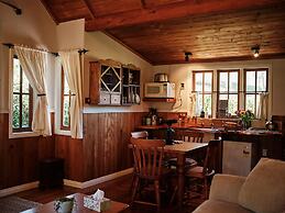 Vineyard Cottages