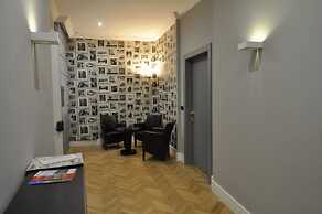 Place 24 Suites & Wellness